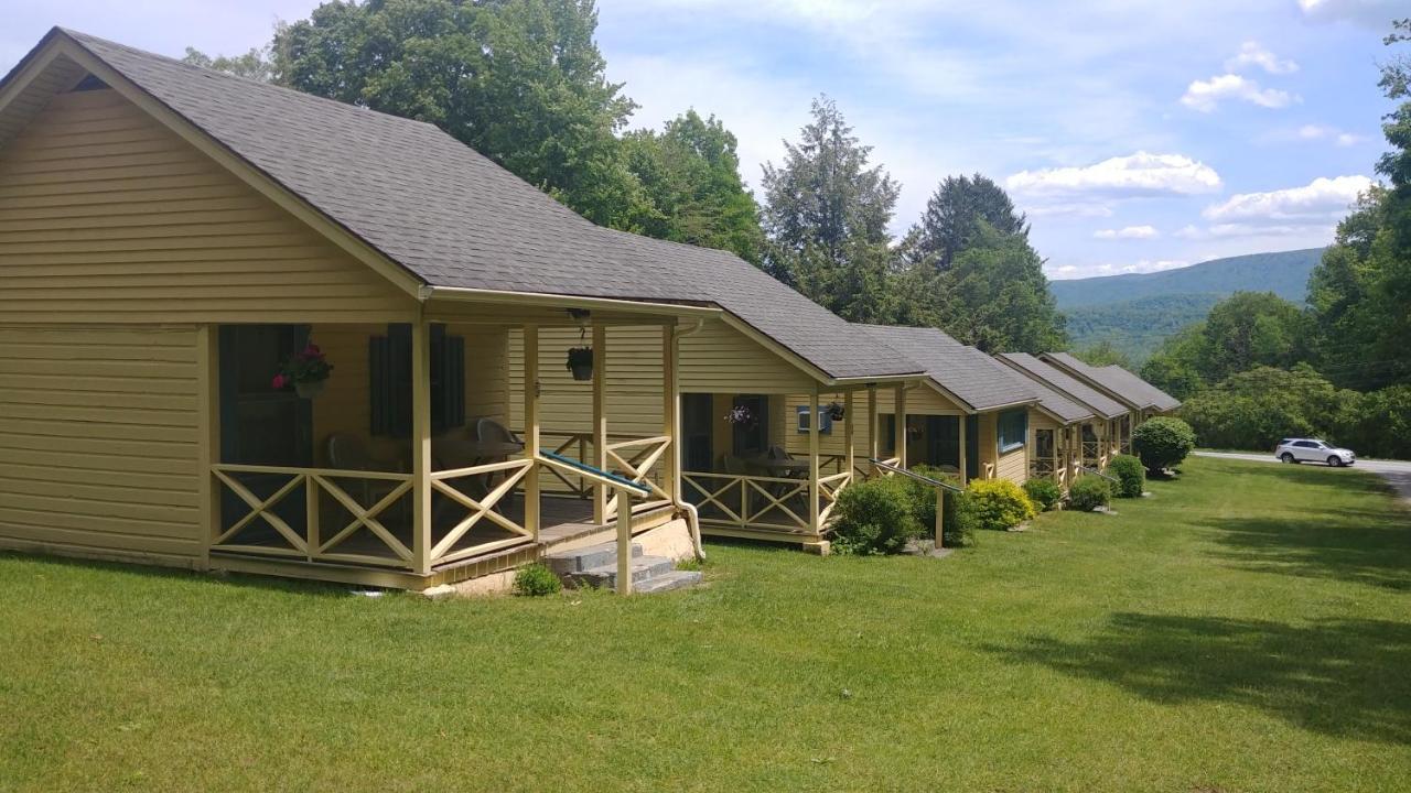 Serenity Motel Шафтсбері Екстер'єр фото